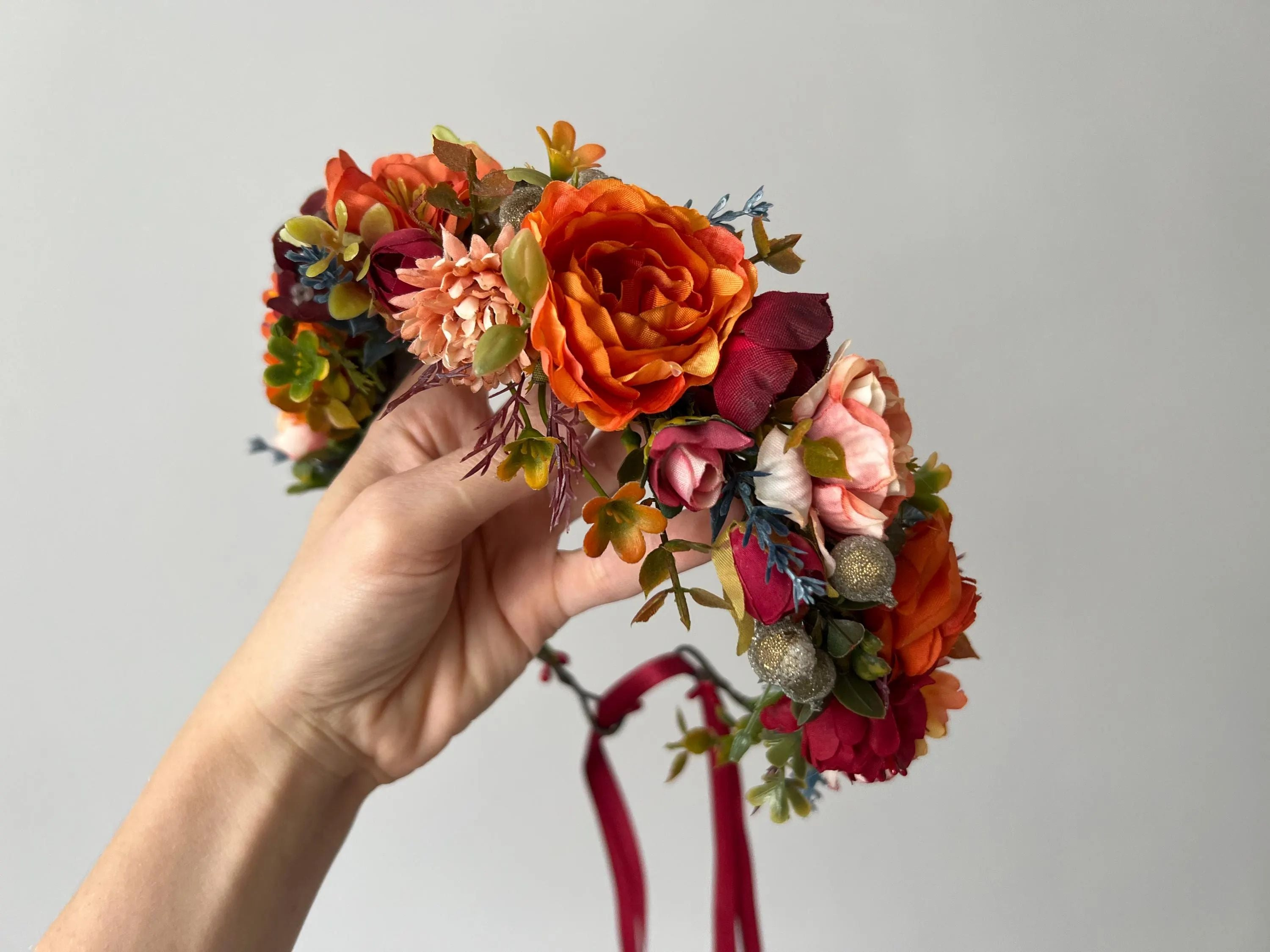 Taylor Swift wearing a fresh flower crown made at The Flower Boutique workshop in perth
