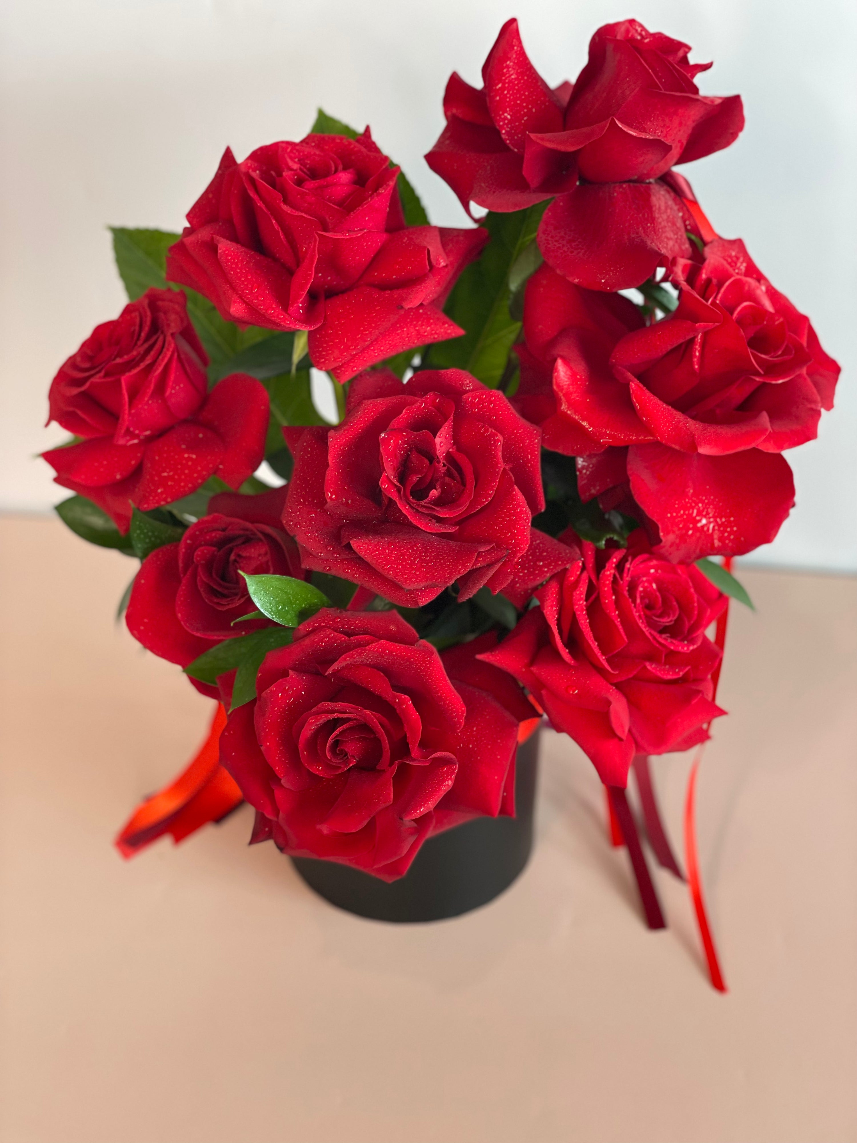 VALENTINA flower box featuring six wonderful premium Ecuadorian roses in a white keepsake box.